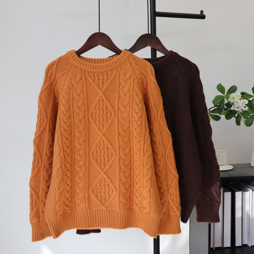 Round neck diamond grid sweater
