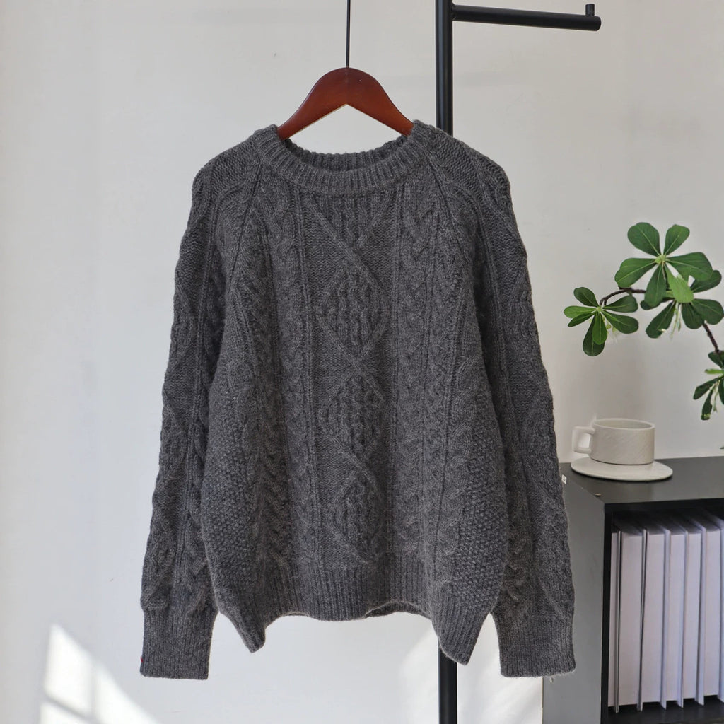 Round neck diamond grid sweater