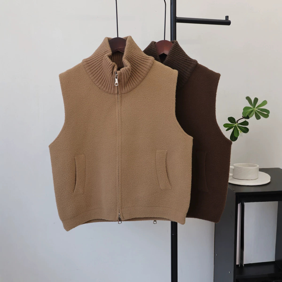 Stand up collar double zipper solid color vest