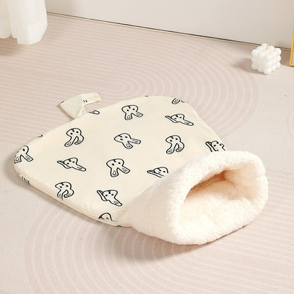 Semi-Enclosed Winter Warm Pet Bed with Tunnel for Cats and Dogs