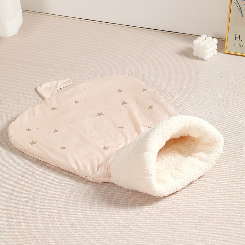 Semi-Enclosed Winter Warm Pet Bed with Tunnel for Cats and Dogs