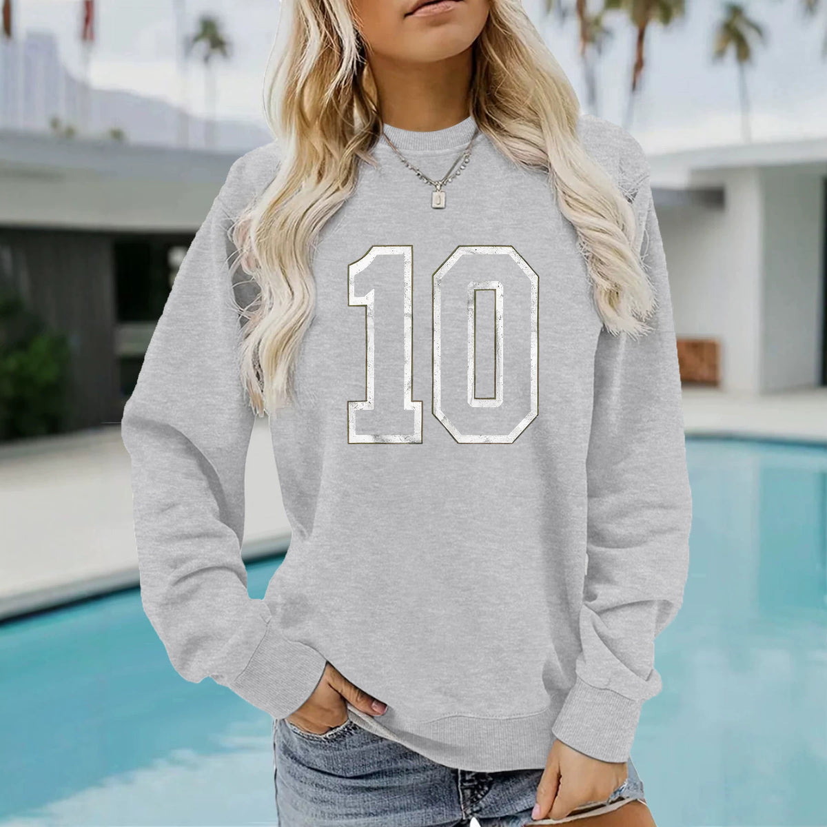 Round neck sweater with letter printed sweatshirt