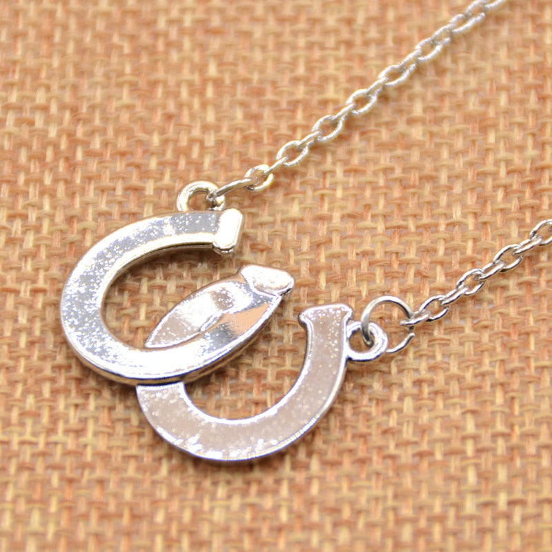 Lucky Horseshoe Pendant Necklace – Rhinestone Double Chain Jewellery